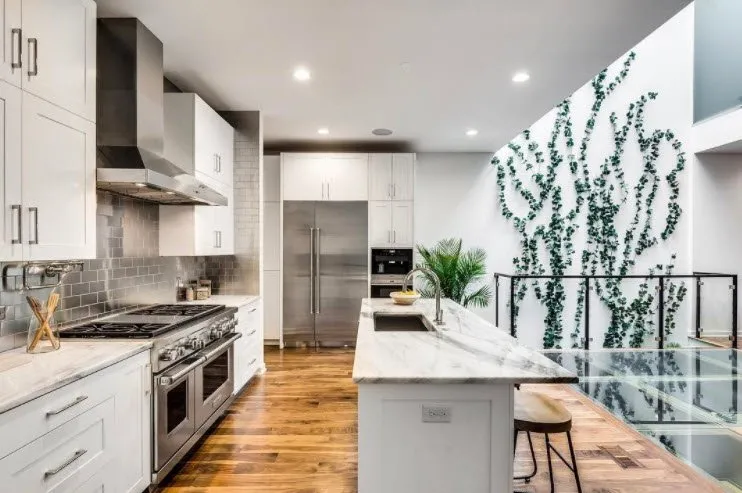 Slide of CM Electric