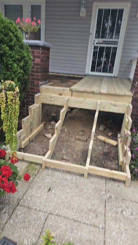 Slide of CM Handyman