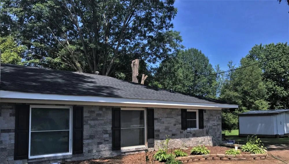 Slide of CM Home Renovations