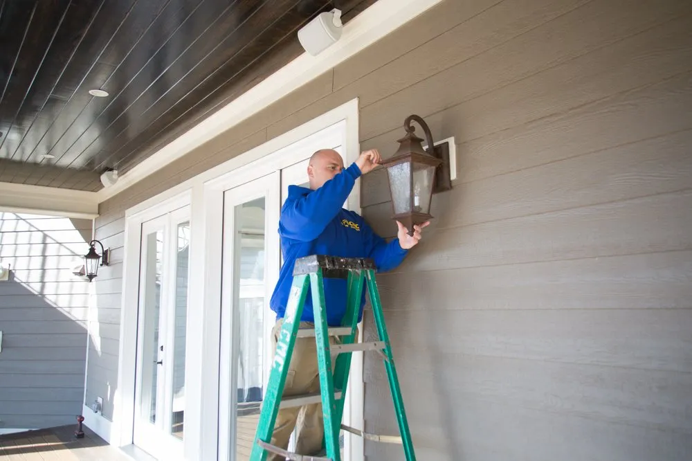 Slide of CMC Service Experts