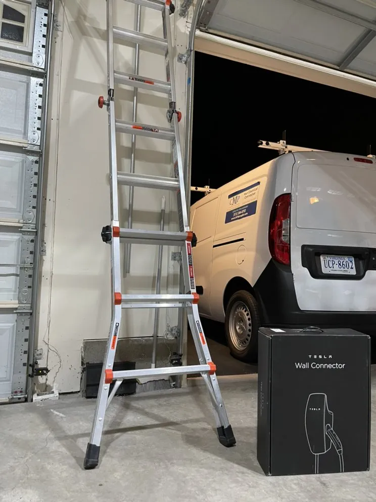 Emergency emergency electrical service in ,  by CMP Power Services