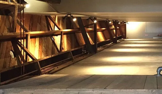 Slide of CN Electrical Contractor