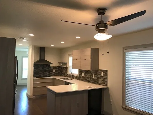 Slide of CNI Electric