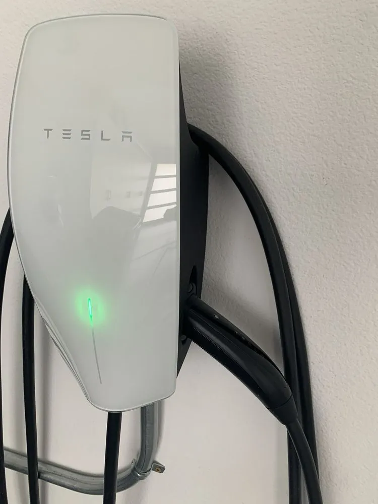 Slide of Coachella Valley Lighting & Electric