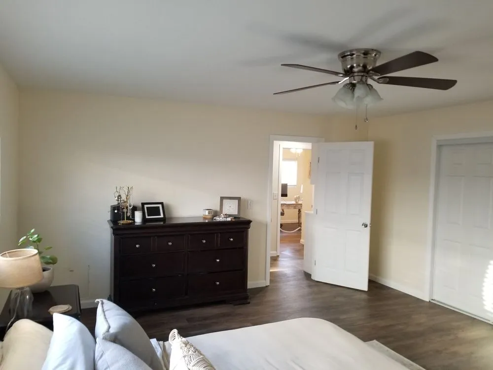 Slide of Coast Handyman Services