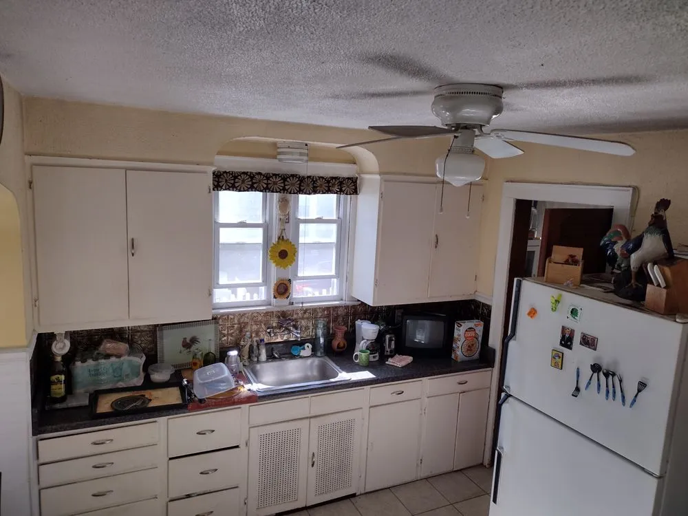 Slide of Coastal Contracting Solutions