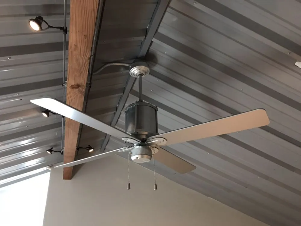 Slide of Coastalmoods Electric