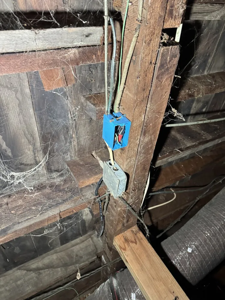 Slide of Coastline BuildingSpecs