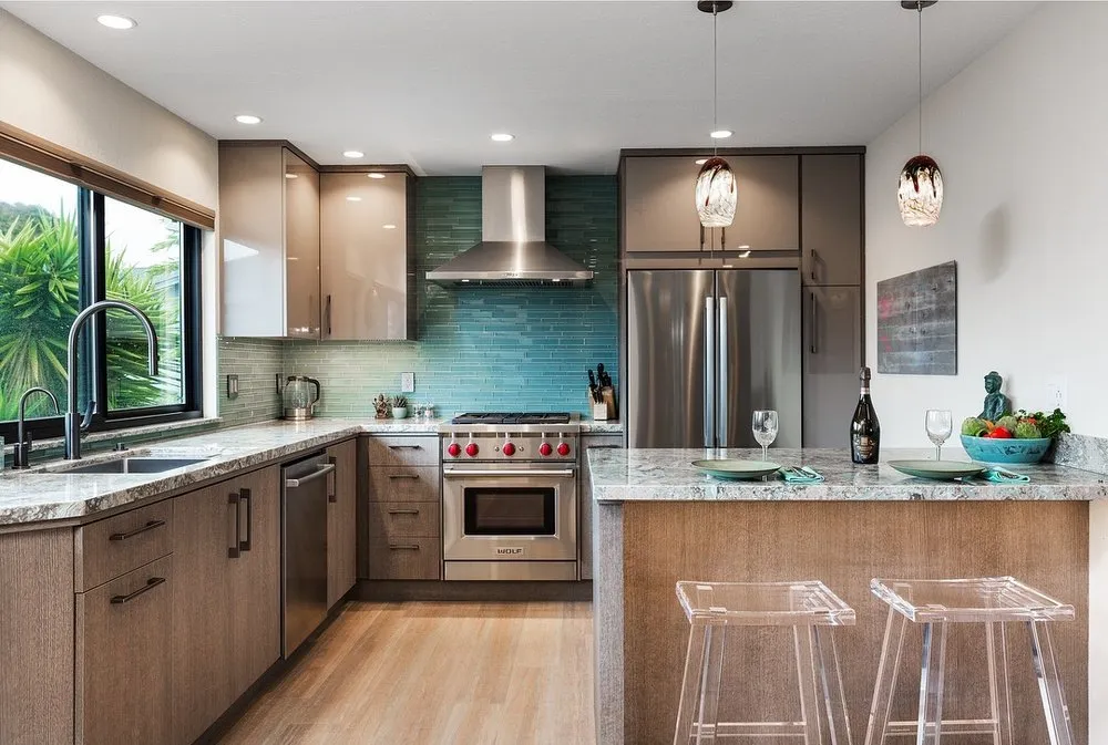 Slide of Coastline Electric