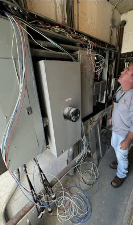 Slide of Coastline Electrical Service