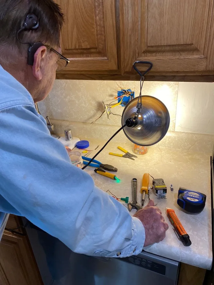 Slide of Coco County Handyman