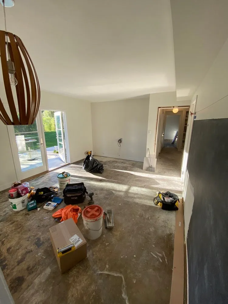 Slide of Coco County Handyman