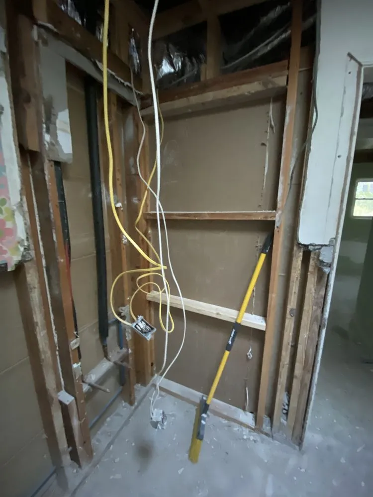 Slide of Cocoa Electric, LLC