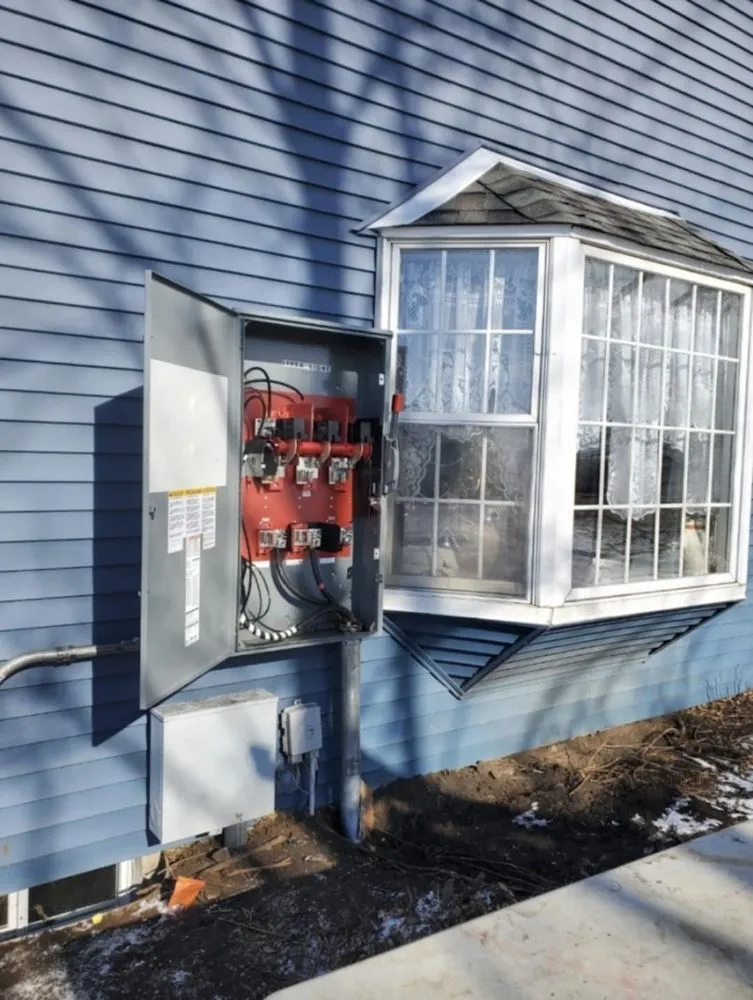 Reliable electrician providing panel upgrade in st charles, IL - Codesafe Electric