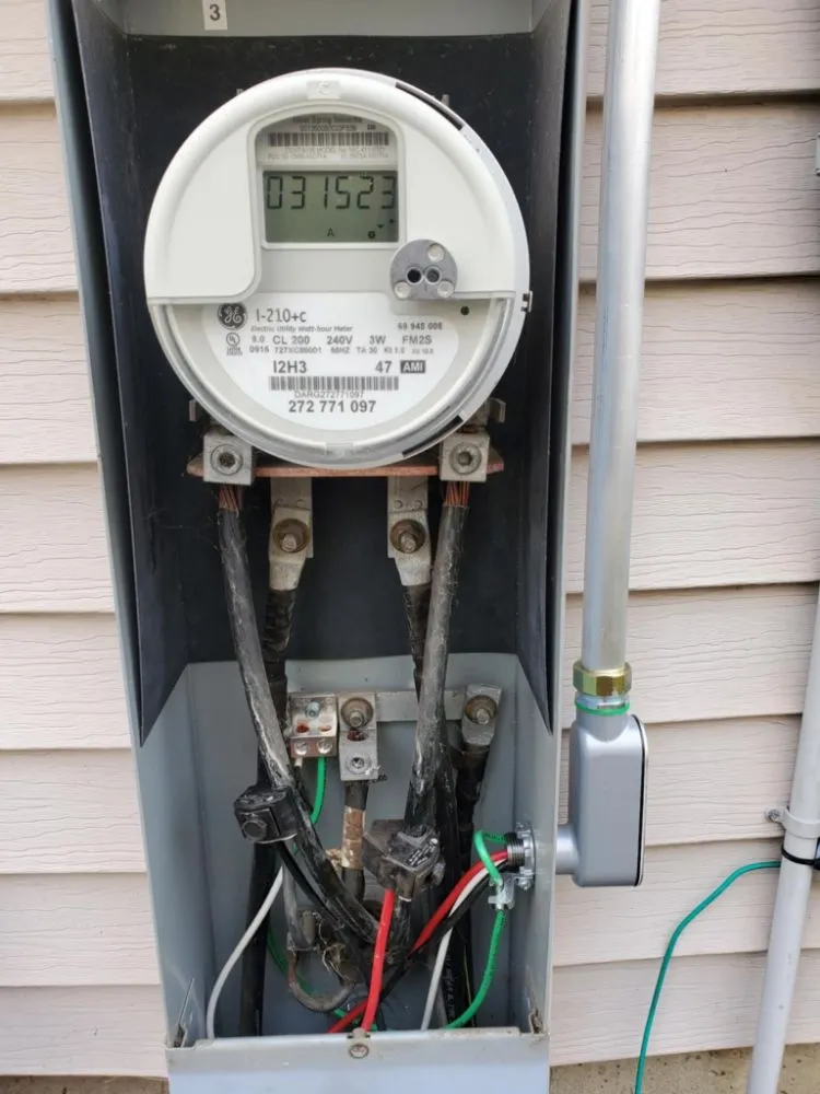 Expert electrician providing lighting installation in st charles, IL - Codesafe Electric
