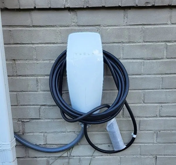 Slide of Cole Electric Services