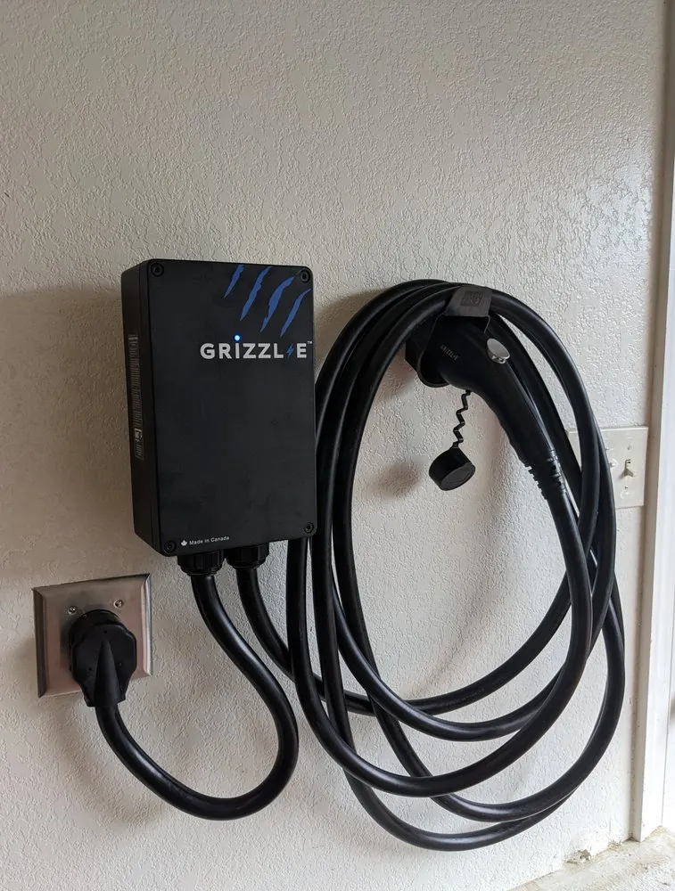 Slide of Cole Electric Services