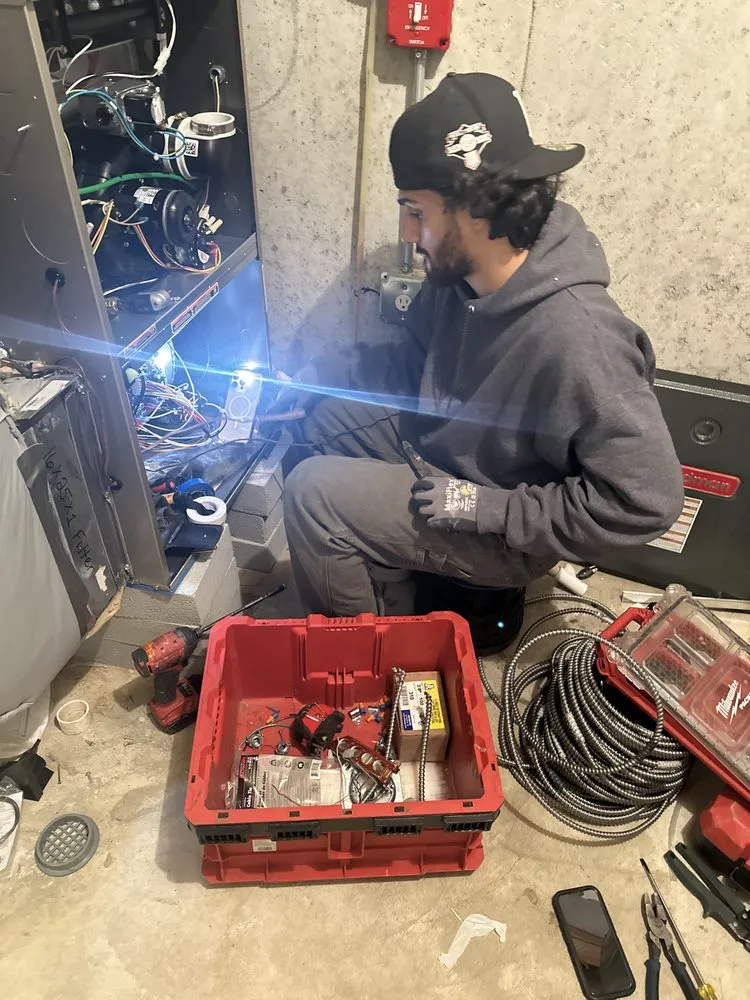 Slide of Collazo Electric