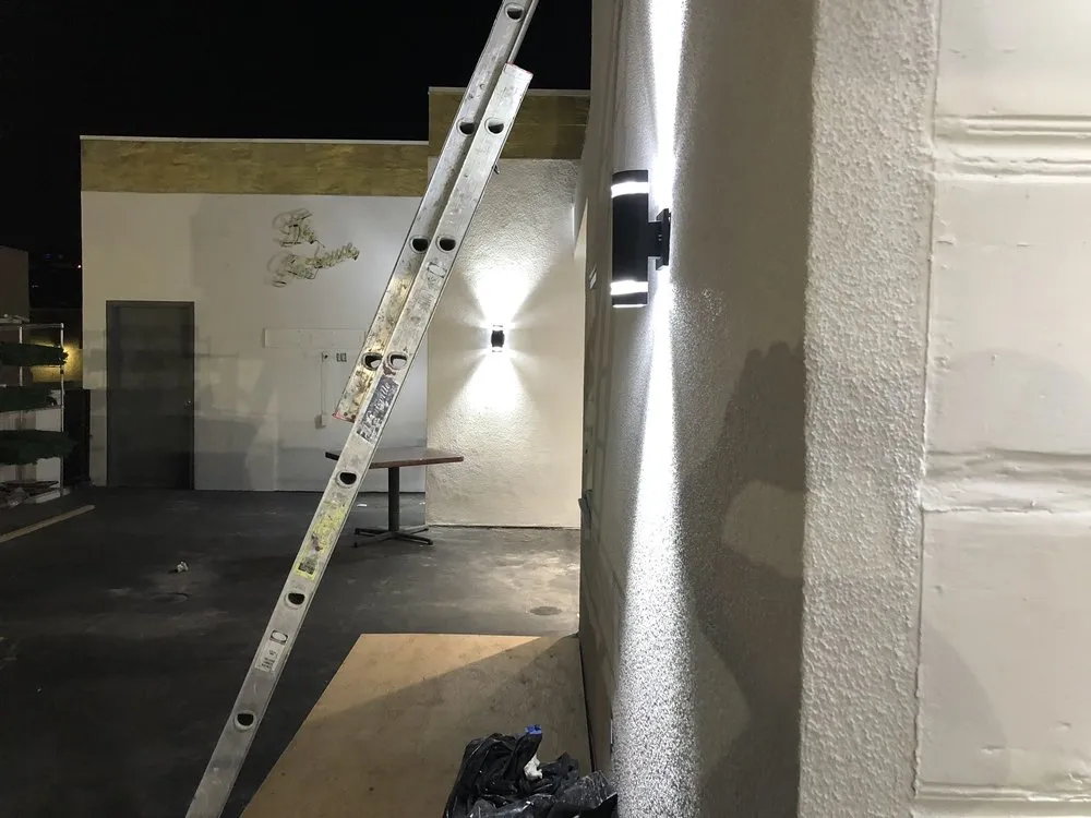 Slide of Collective Cyrcle