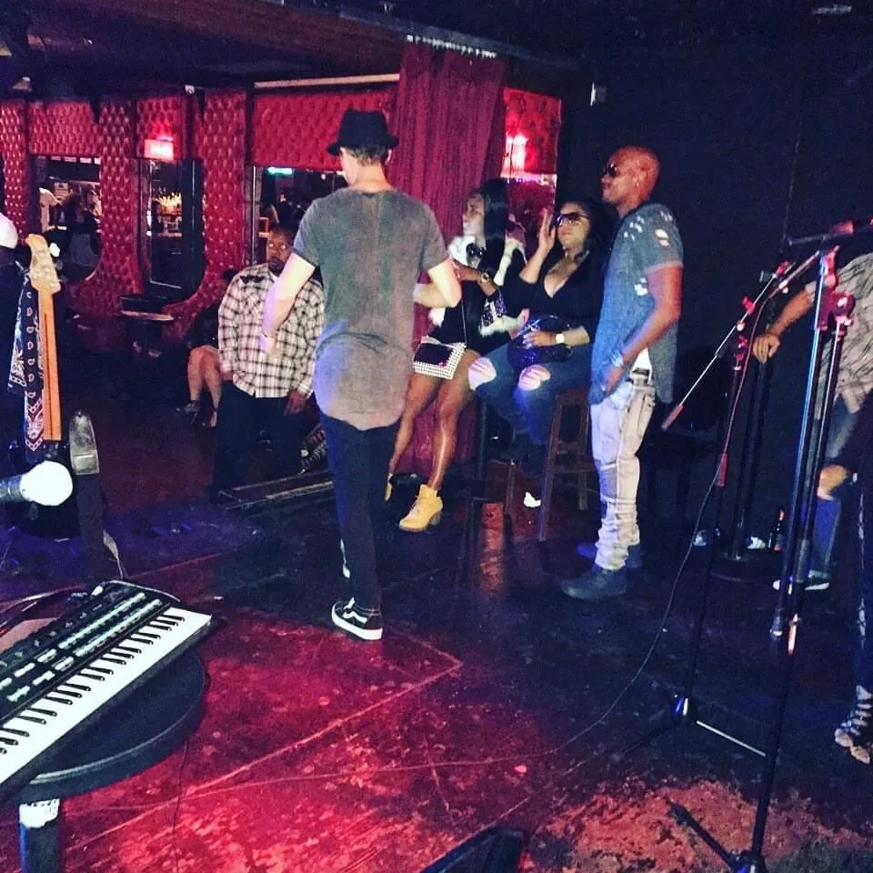 Slide of Collective Cyrcle