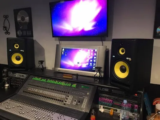 Collective Cyrcle Logo