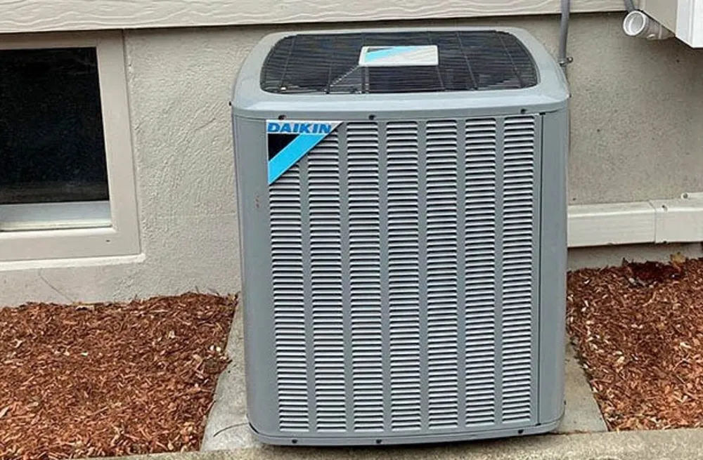 Trusted electrician providing circuit breaker repair in , 