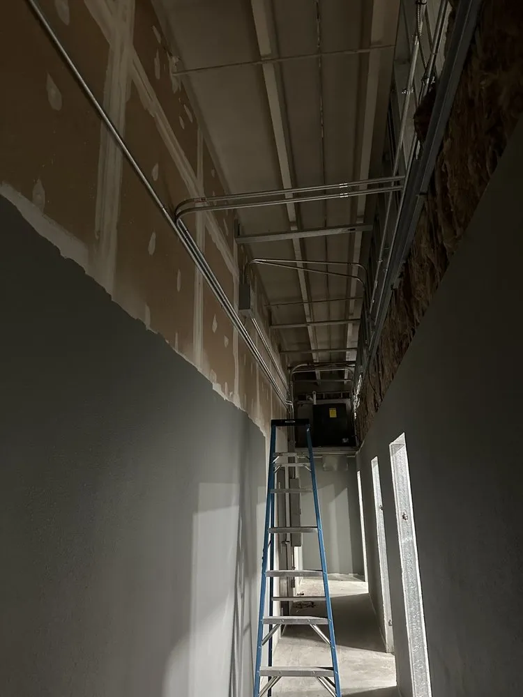 Professional emergency electrical service service in Royal Center, IN - Collins Electric