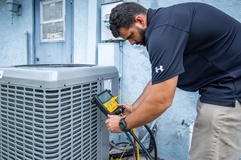Certified emergency electrical service experts serving Port St. Lucie, FL - Collis Electric And Air Conditioning
