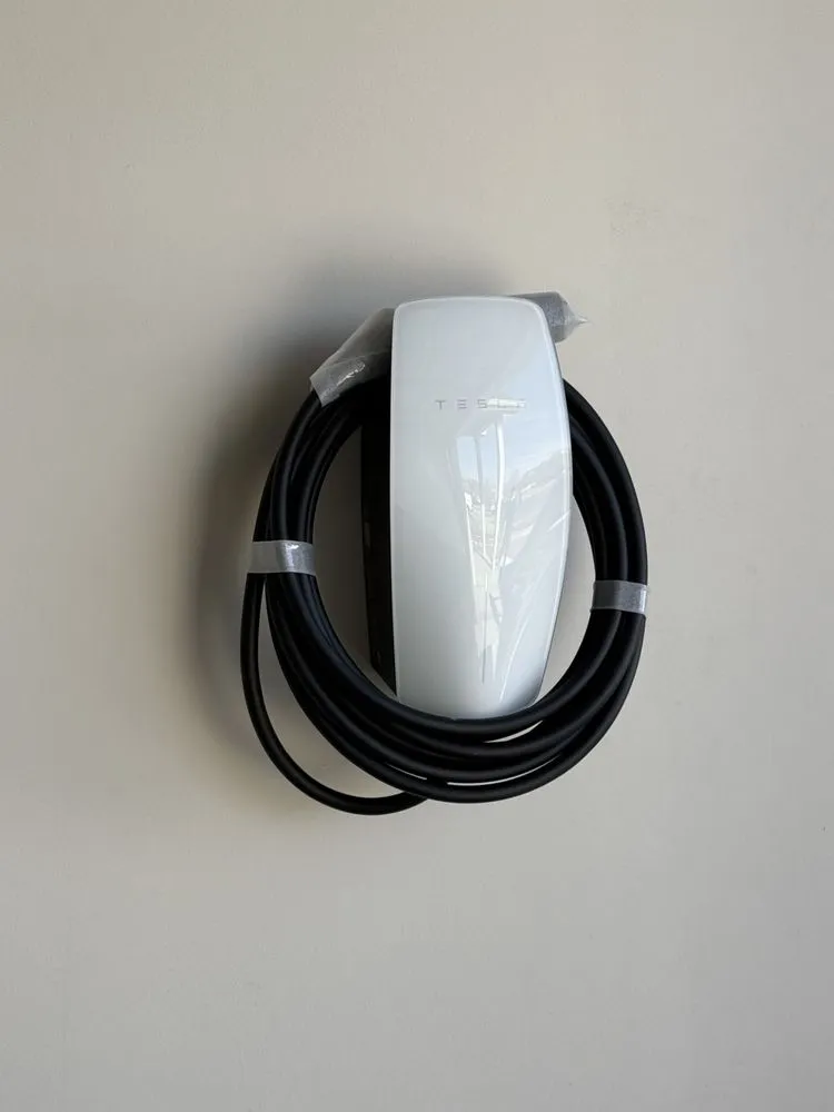 Slide of Colorado Peak Electric