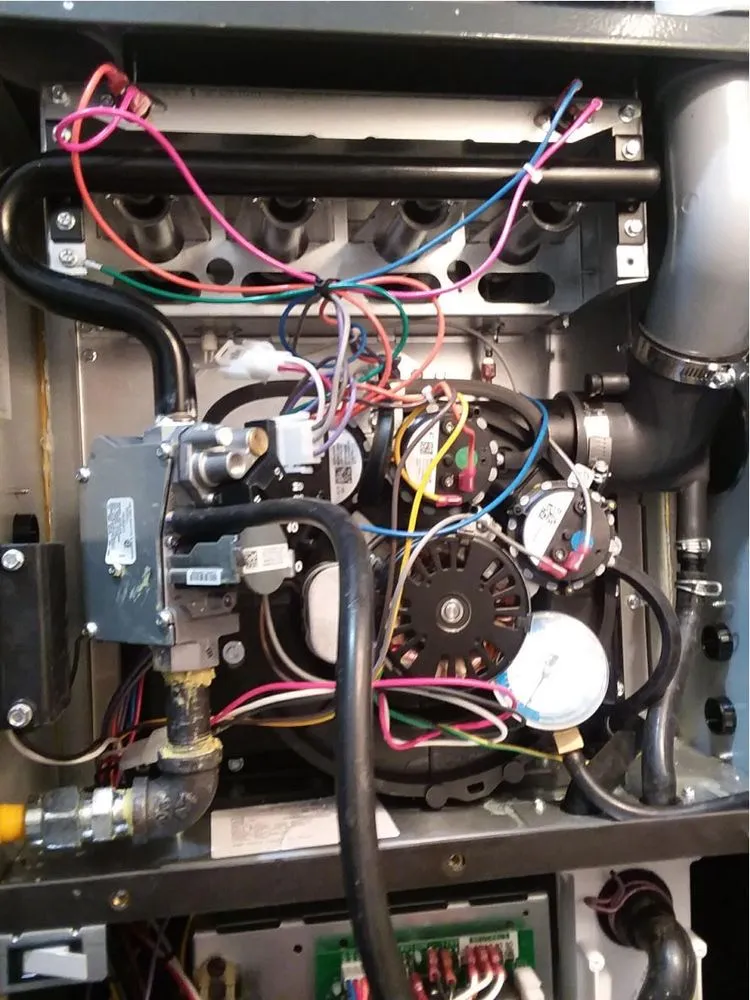 Slide of Colorado Solar Heating & Air Conditioning