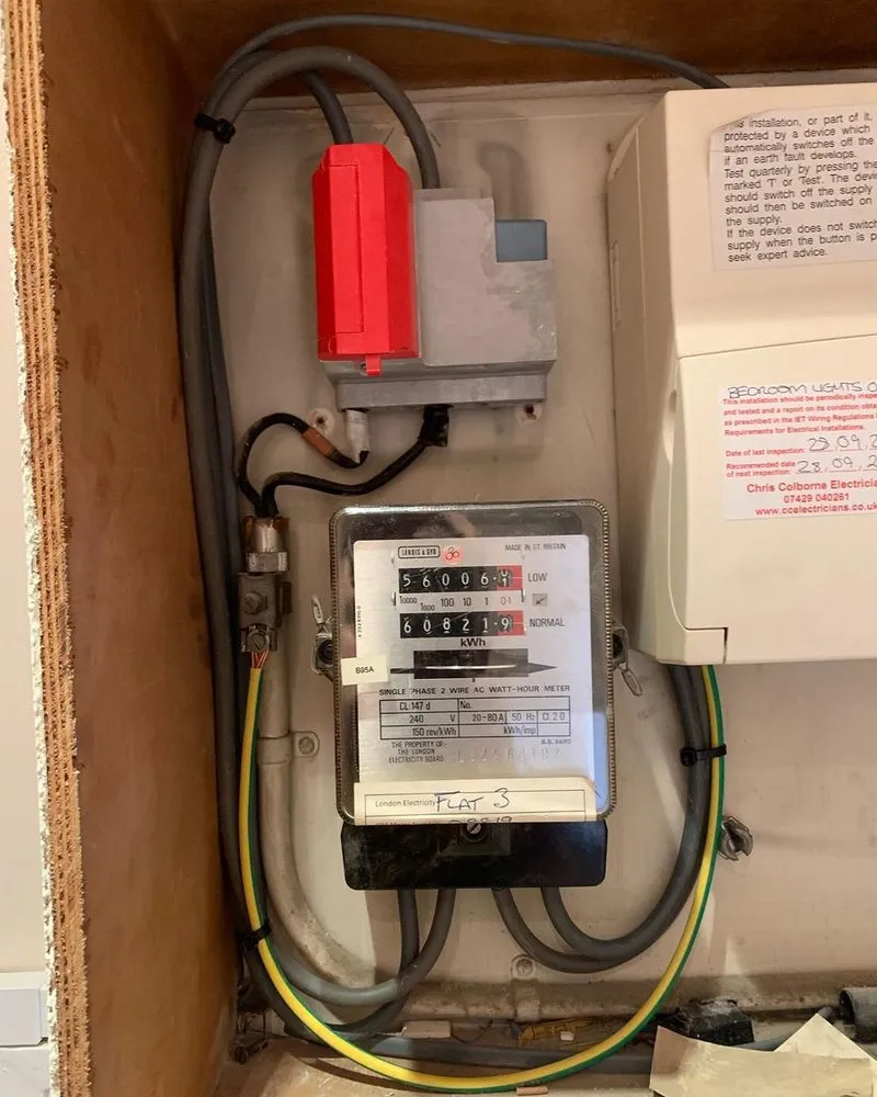 Slide of Columbus Park Certified Electricians