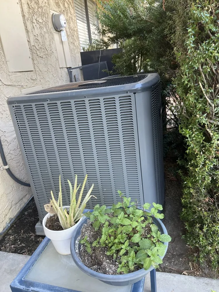 Slide of Comfort Air, Inc.