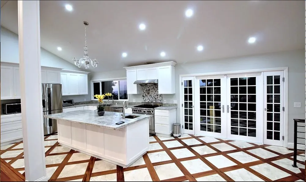 Slide of Comfort Construction