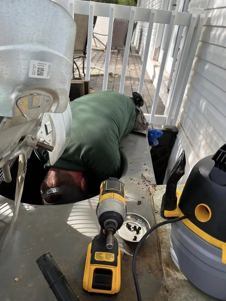 Slide of Comfort Experts