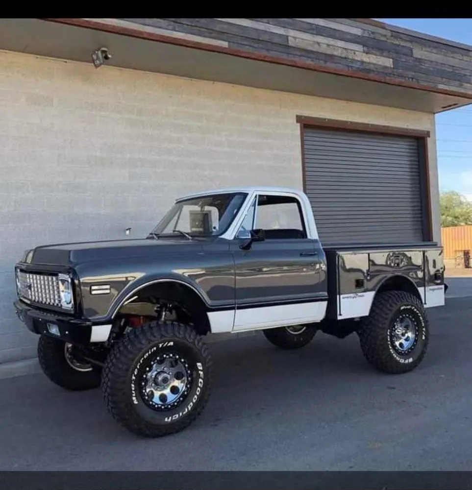 Slide of Commanders Electric