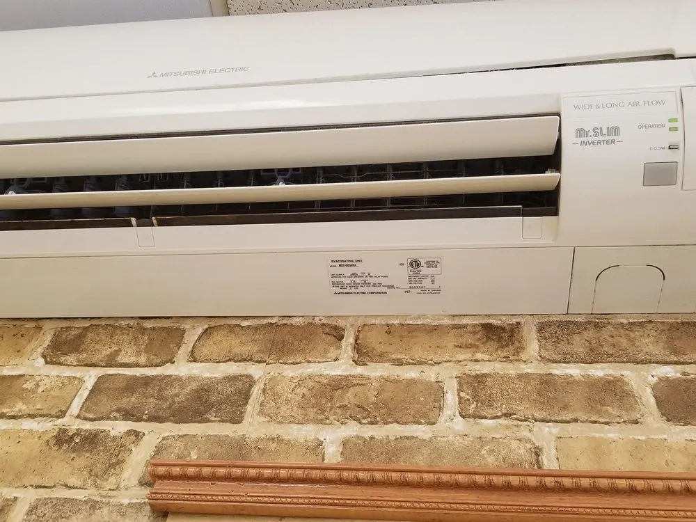 Slide of Commercial Air Services