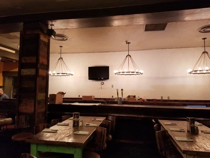 Slide of Commercial Repair Master Services