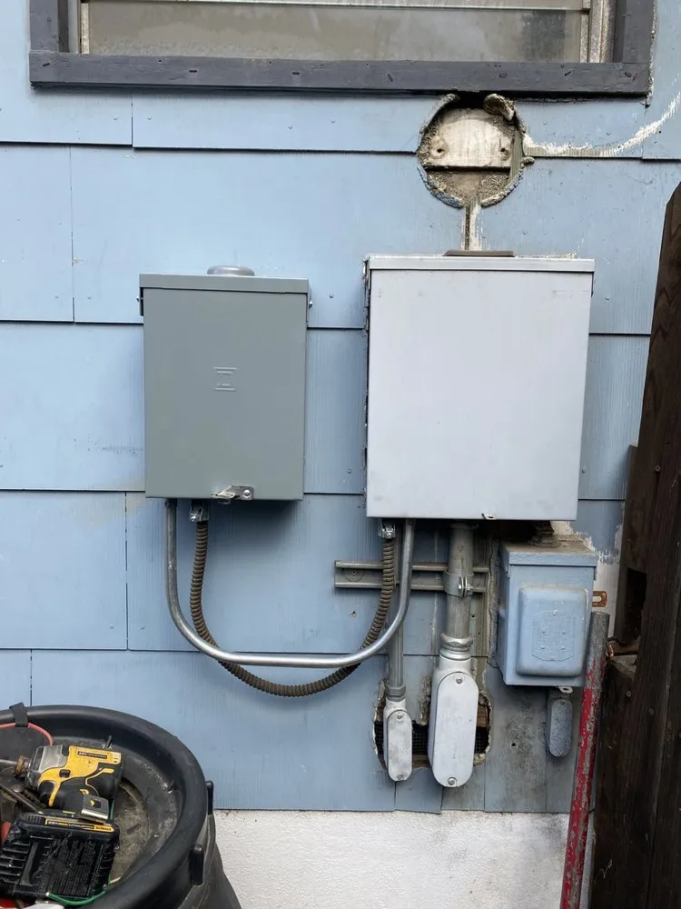 Slide of Common Cents Electric