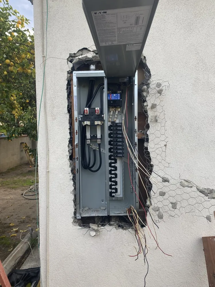 Slide of Common Cents Electric