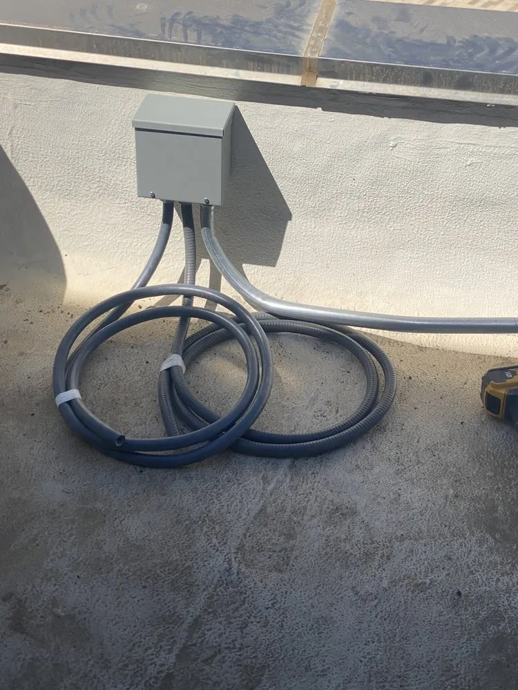 Slide of Common Cents Electric