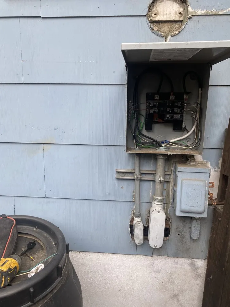 Slide of Common Cents Electric