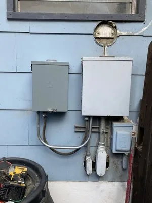 Common Cents Electric Logo