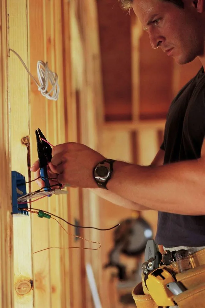 Certified circuit breaker repair in Piney Flats, TN by Common Ground