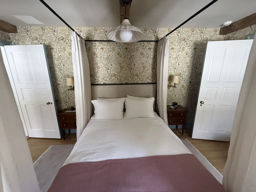 Slide of Compass Mechanical Contracting