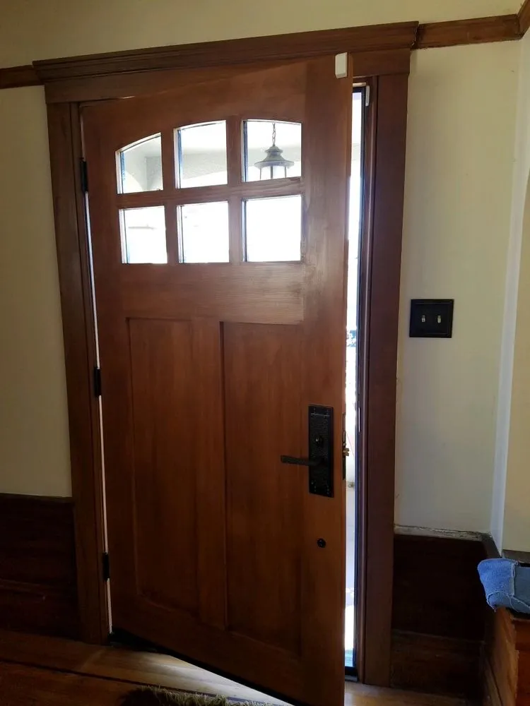 Slide of Complete Construction Solutions