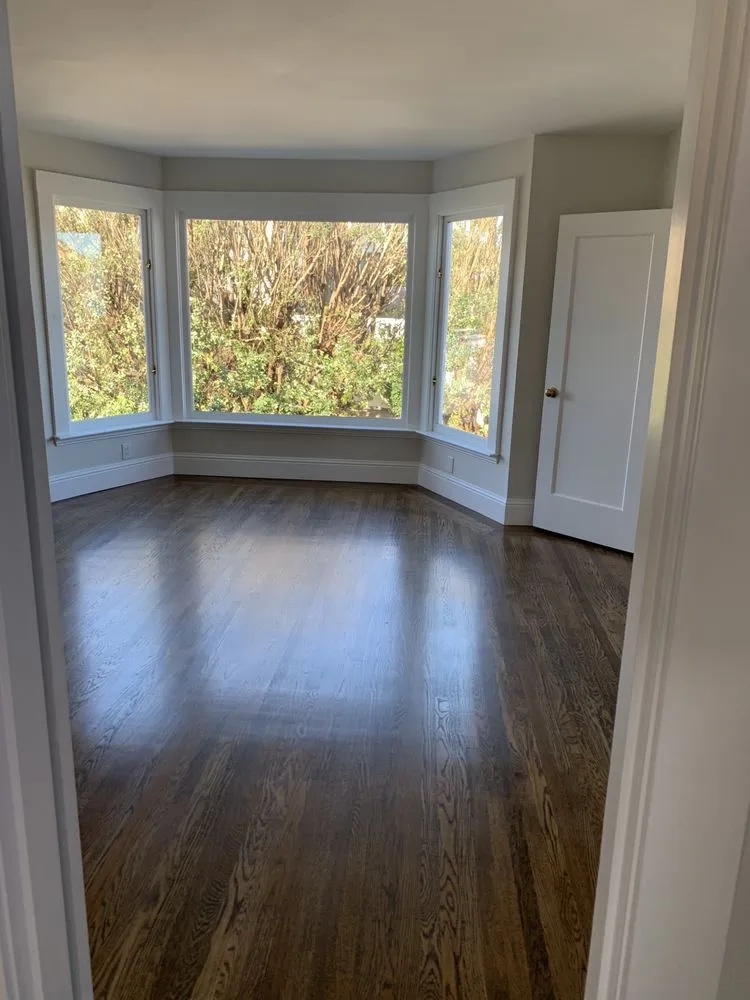 Slide of Complete Construction Solutions