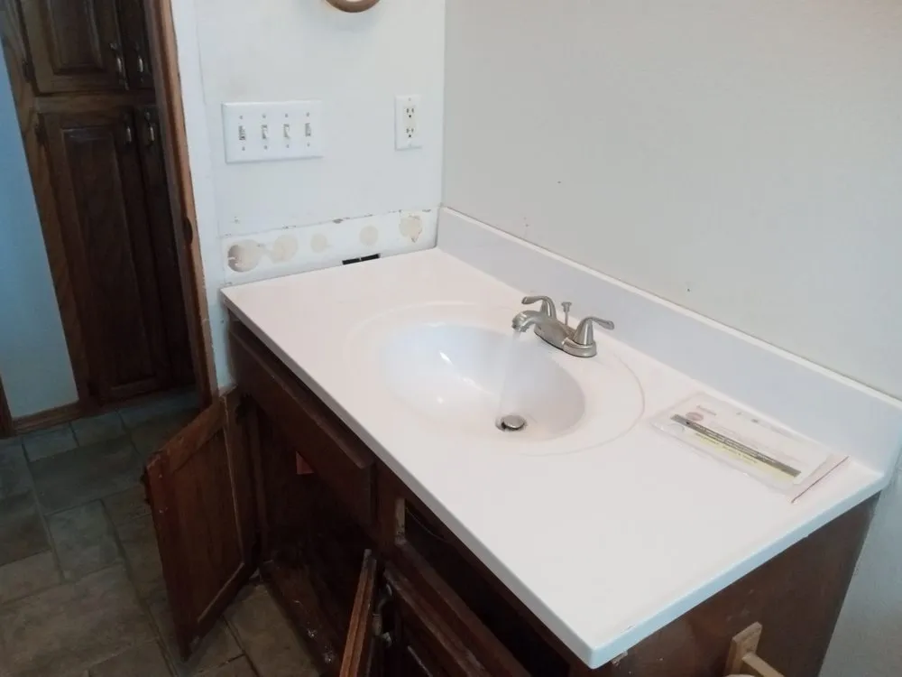 Licensed outlet and switch repair in Mountain Park, OK by Complete Handyman Services