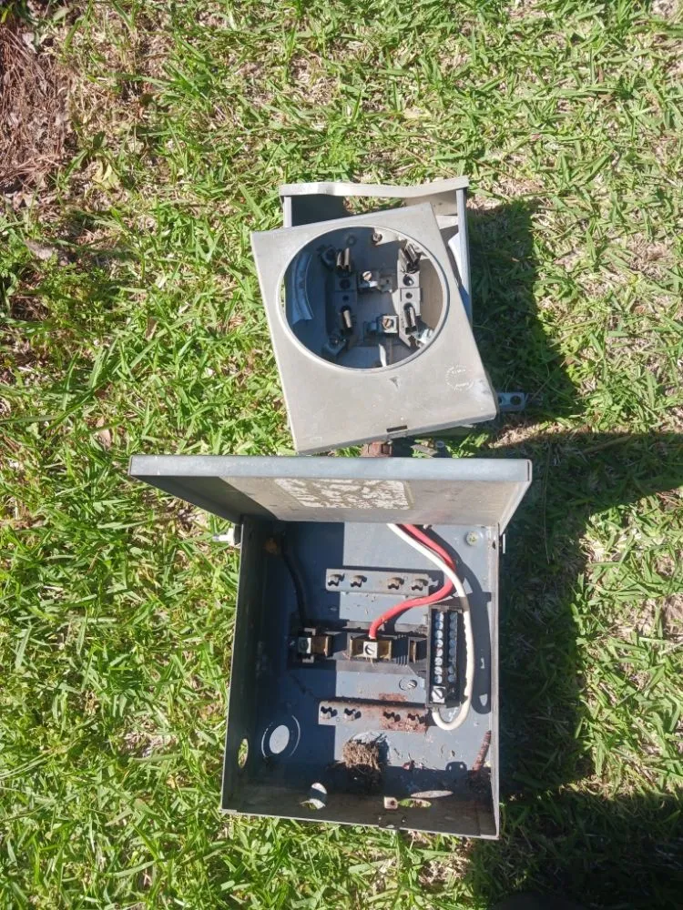 Slide of Complete Plumbing and Maintenance Service