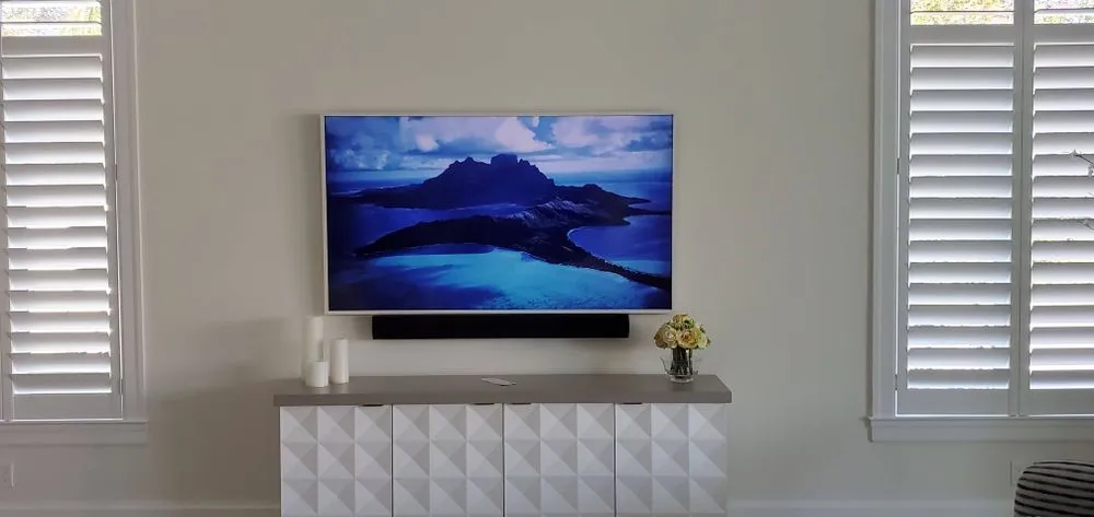 Expert outlet and switch repair experts serving Fort Myers, FL - Completely Connected