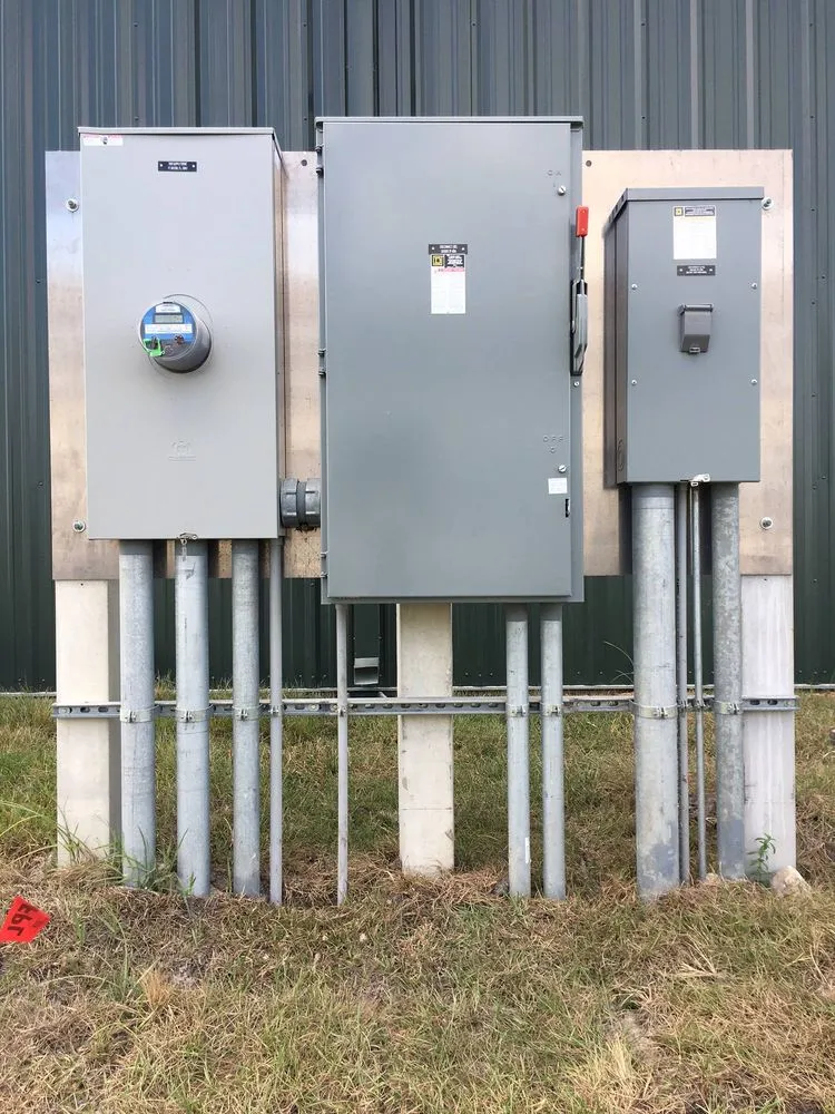 Slide of Compliment Emergency Electrician